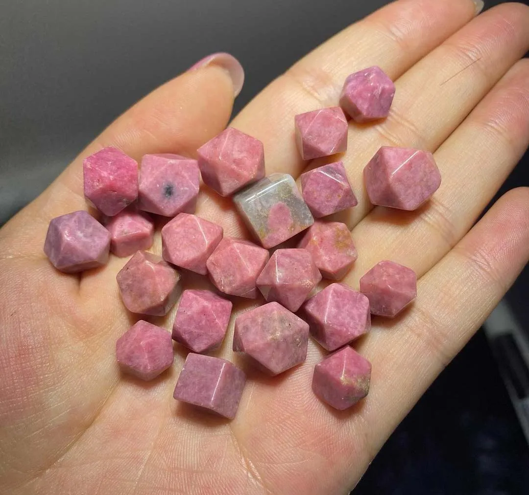 Lab Created Rough Uncut Rhodonite Raw Gemstones For Anniversary Jewelry