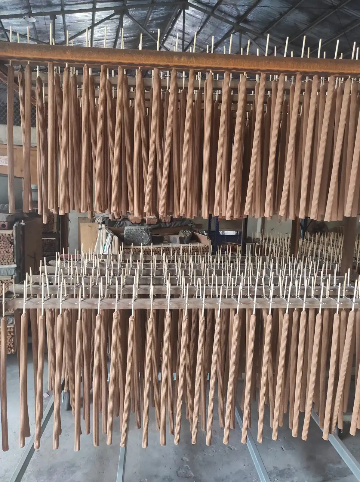 BIG STRIPE INCENSE STICKS, LONG TIME INCENSE STICKS  12, 14, 16 HOURS NATURAL INCENSE STICKS VIETNAM PREMIUM QUALITY