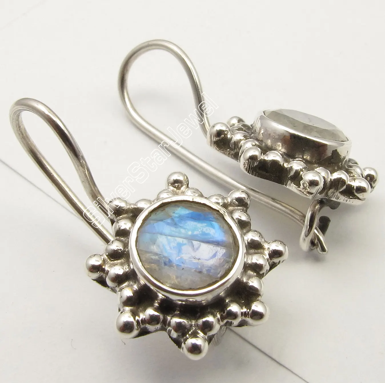 SilverStarJewel .925 Silver Facetted Rainbow Moonstone Antique Look Hand-Made Earrings 2.1 CM Thailand Jewelry