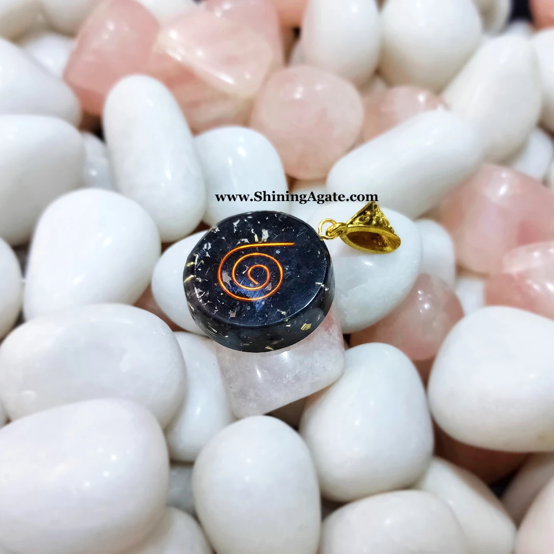 EMF Blocking Heart Pendant with Black Tourmaline, Shungite, and Crystal Quartz Natural Agate Stone Pendant Bulk Supplier