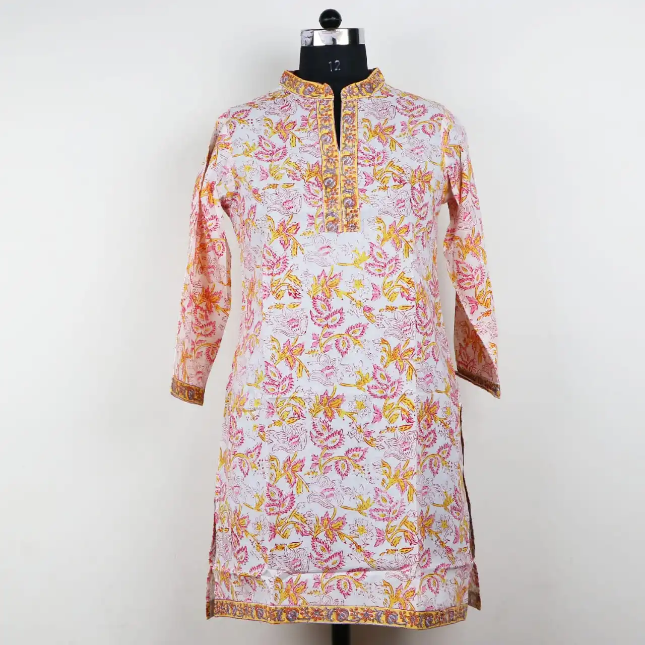 Women Hand Block Printed Tunic Badi Buti Printed Casual Office Wear Beautiful Girls and Women Kurtis