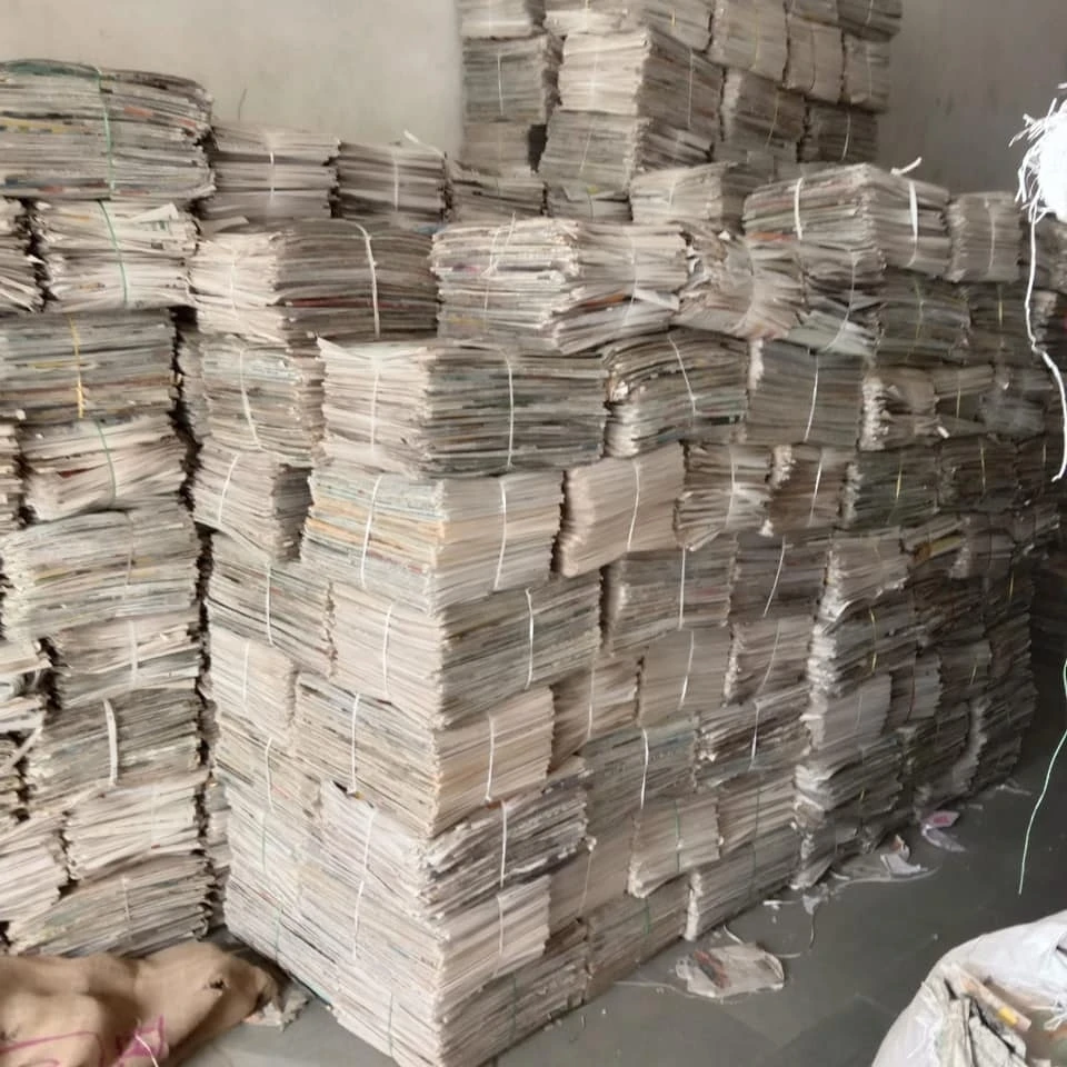 Old Used Newspaper Waste Scrap Clean ONP Waste Paper / Old News Paper and Over Issue Newspaper /Sorted White Office Paper (SOP)