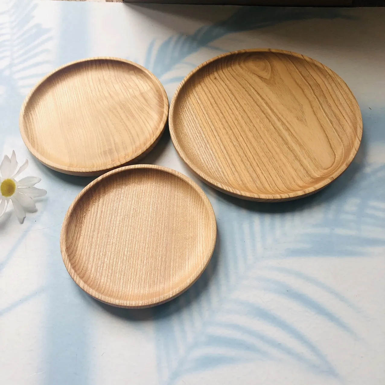 Factory OEM Home Kitchen Many Sizes Natural Wooden Tray Plates, Tableware Utensil Handmade By VITRAPRO