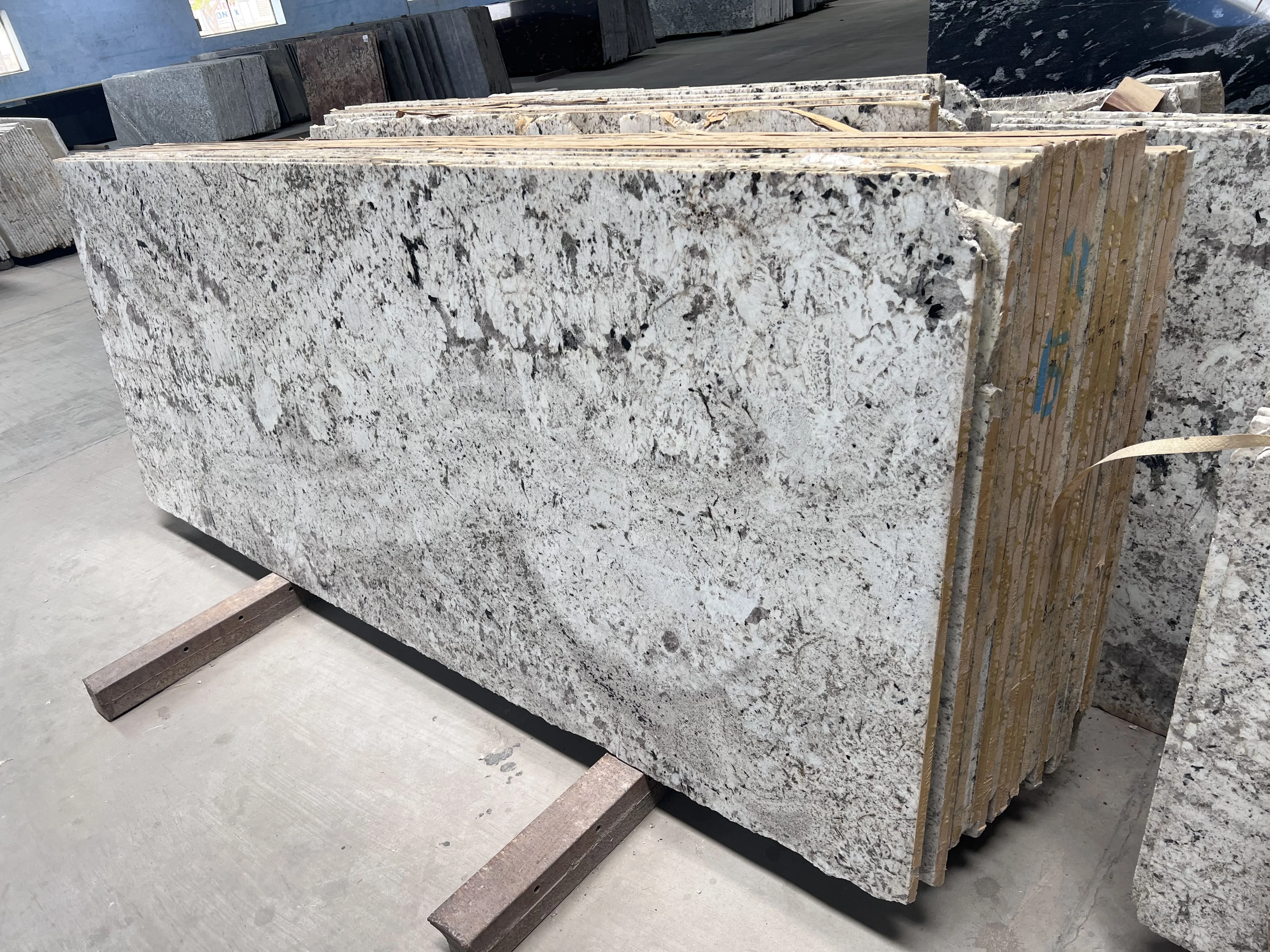 Standard Quality Alaska Grey Marble Slab Natural Stone for Home and Restaurant Application from India Export