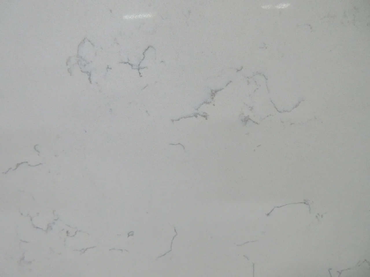 2023  Best Selling Engineered Modern Style Carrara White Quartz 20mm 30mm Slab Thickness for Countertop and Vanity Top