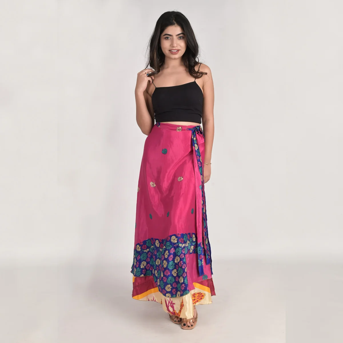Wholesale Lot Of Indian 2 Layer Vintage 37 inch Long Art Silk Sari Skirts Women Bohemian Style Gypsy Hippie Wrap Skirt