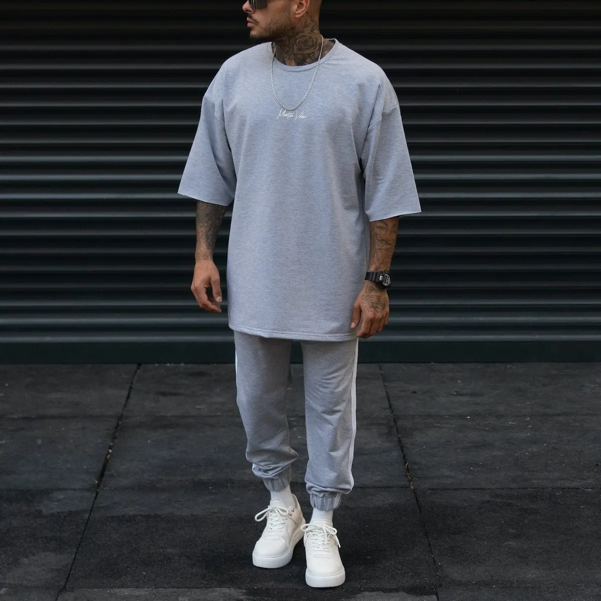 2024 Unisex Custom Bulk Oversized Baggy Joggers Sets Cotton boxy fit t shirt and jogger pant Tracksuit  Sweatsuits summer