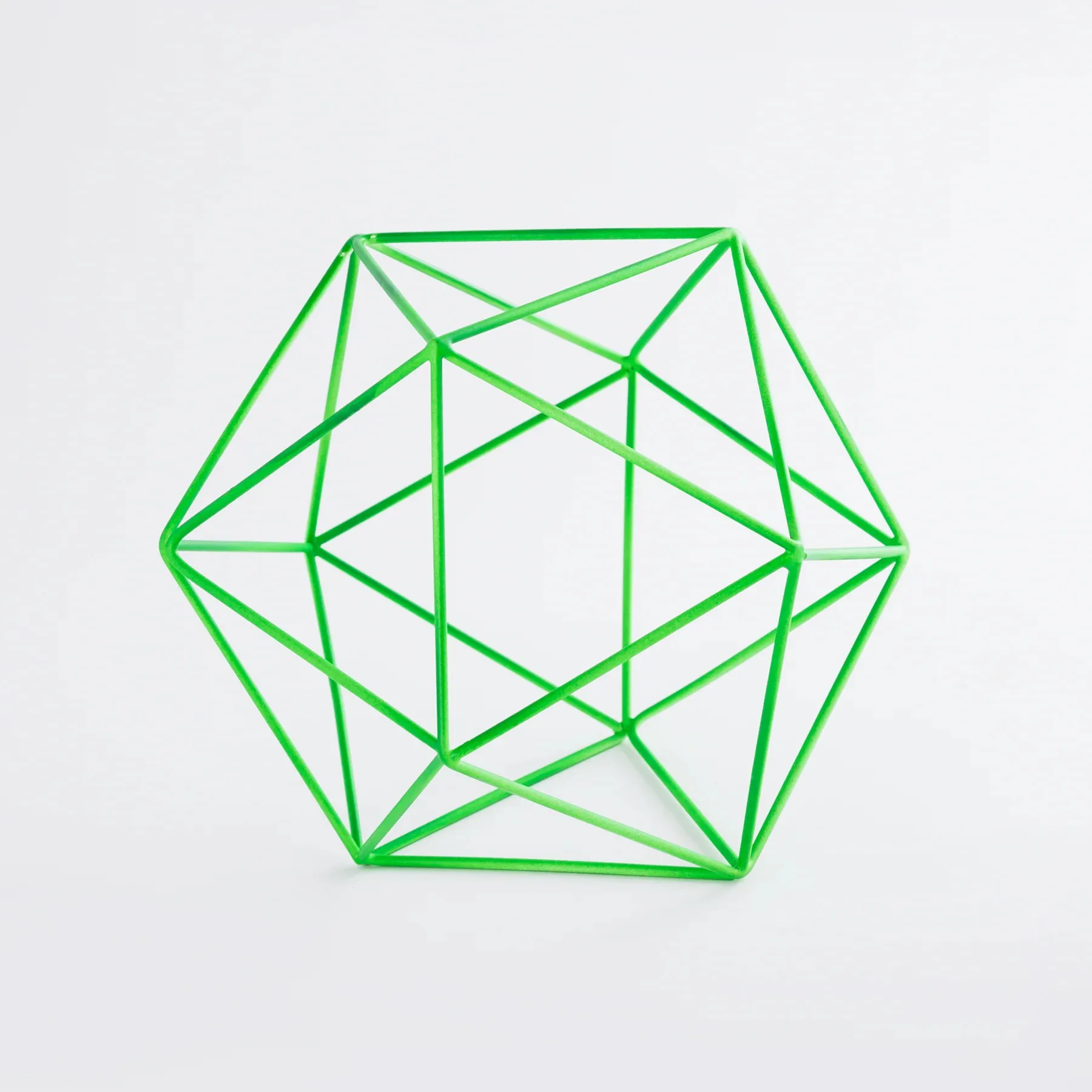 High Quality Metal Geometric Sculpture Metal Iron Geometric Tabletop Decorative Stand For Home & Office Decor