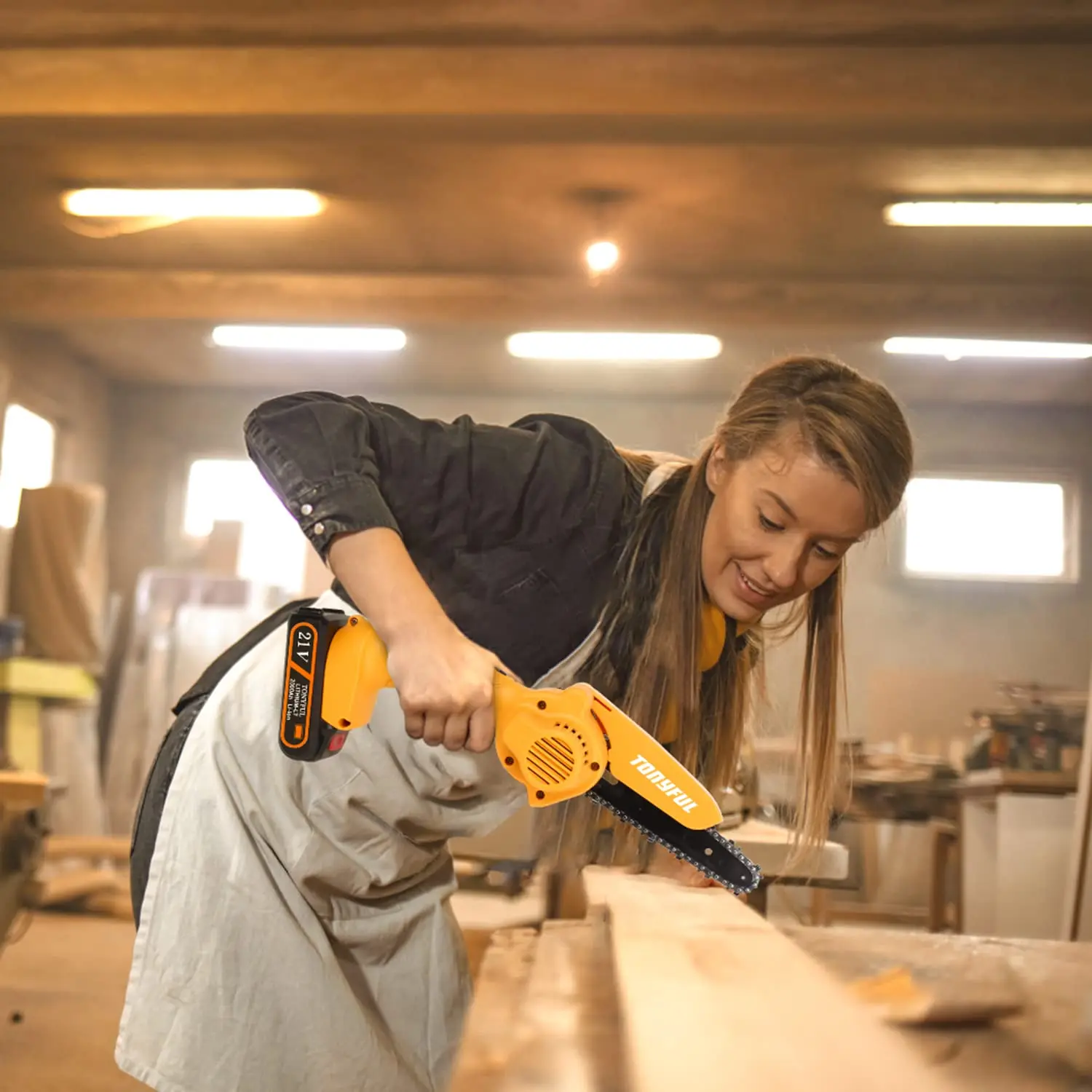 F.EASY.D Mini Cordless Chainsaw Power Saws Security Lock Handheld Small Chainsaw for Wood Cutting Tree Trimming