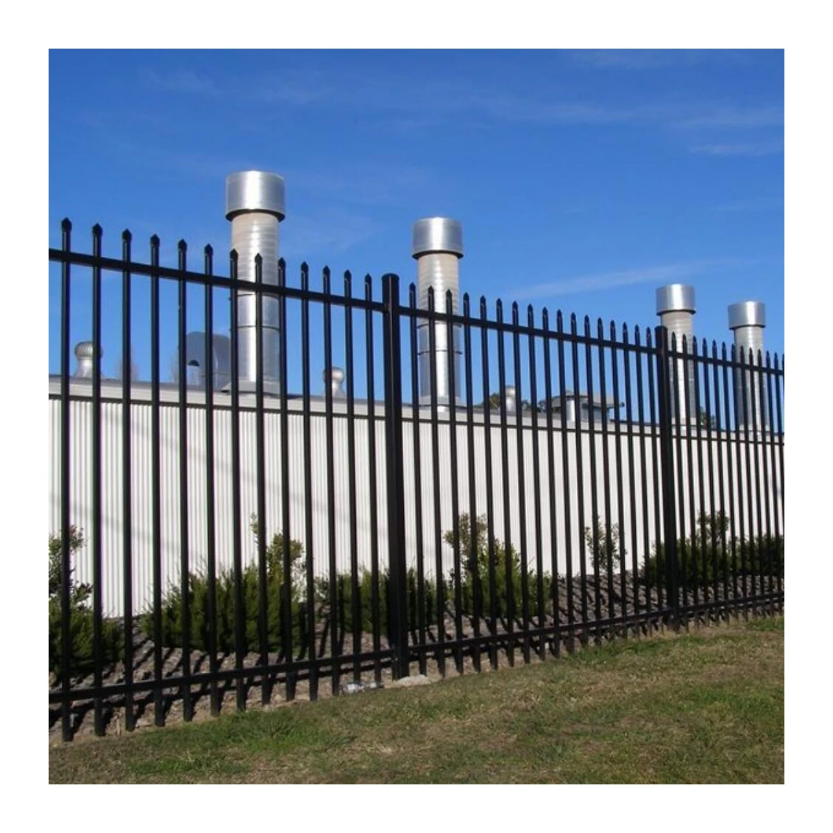Wholesale Easily Assembled Europe Metal Steel GardenPalisade Fencing Prices