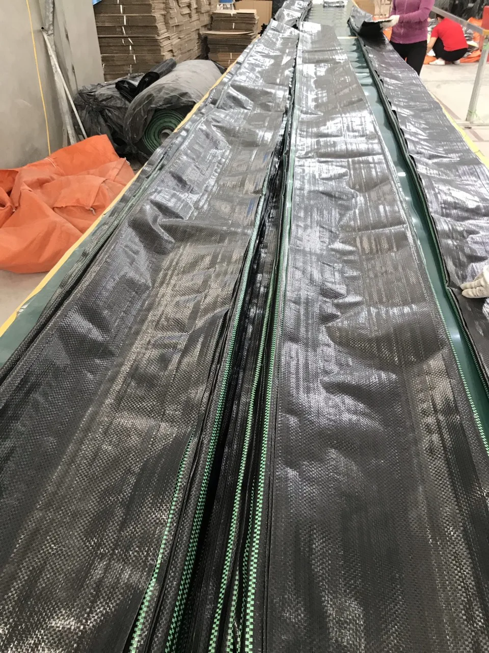 Anti grass woven plastic fabric heavy duty black PP ground cover for agriculture weed matting