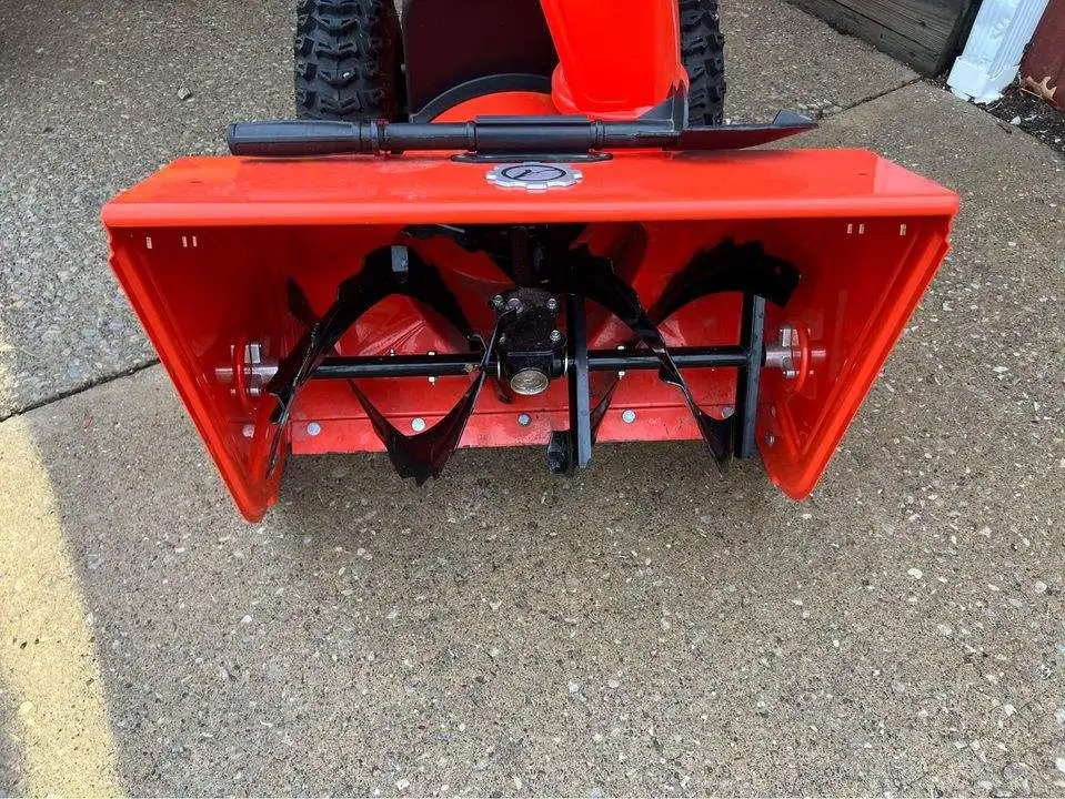 Top sale Snowblower 13HP Gasoline Snow Blower 337cc two-stage snow thrower perfect condition 11hrs use!