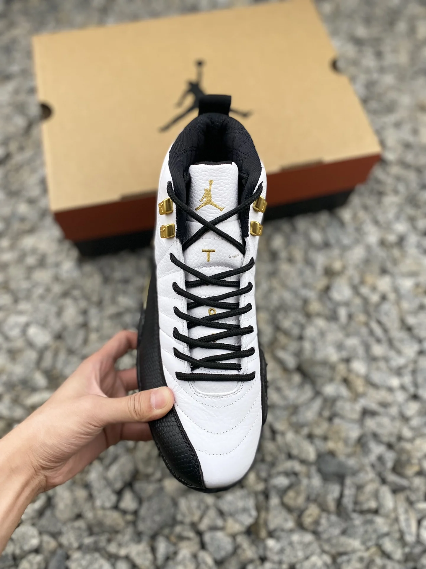 Top Selling Nike Brand Air Jordan AJ12 Royalty Medium Top Cultural Basketball Shoe Nike Outdoor Sport Nike Men Shoe Sneakers