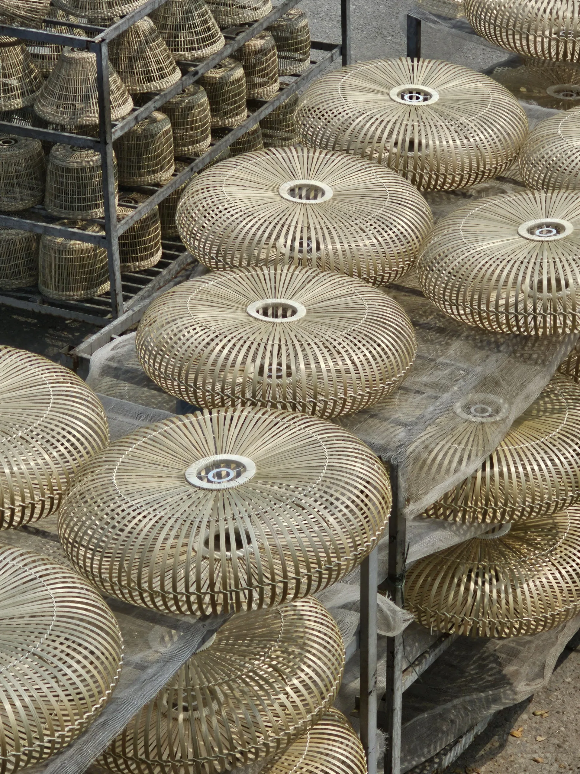 Eco-Friendly Large Chandelier Lampshade Creative Bamboo Lanterns Art Rattan Home Tea House Restaurant Decorative Features Bulb