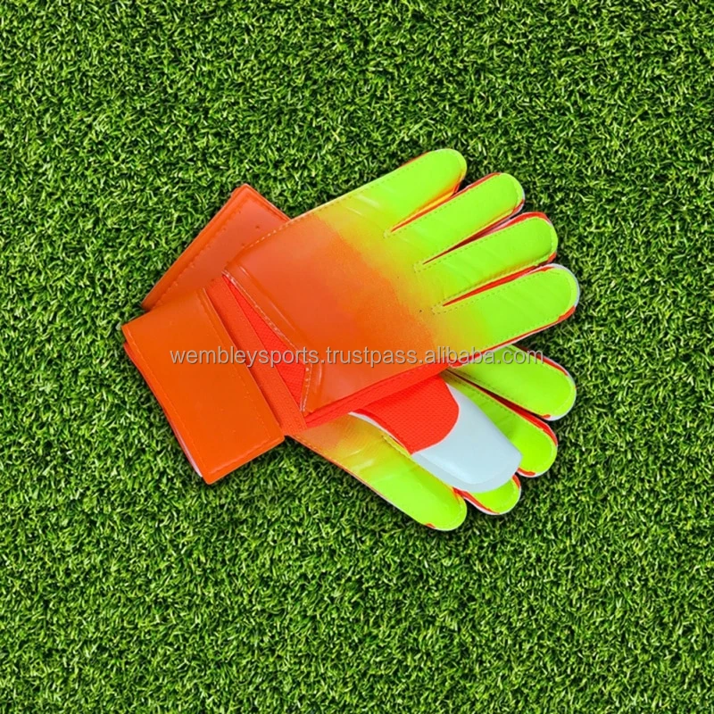 Thickened football goalkeeper soccer gloves Color Gradient Bone Guillotine PU Latex Soccer Goalkeeper Goalie Gloves