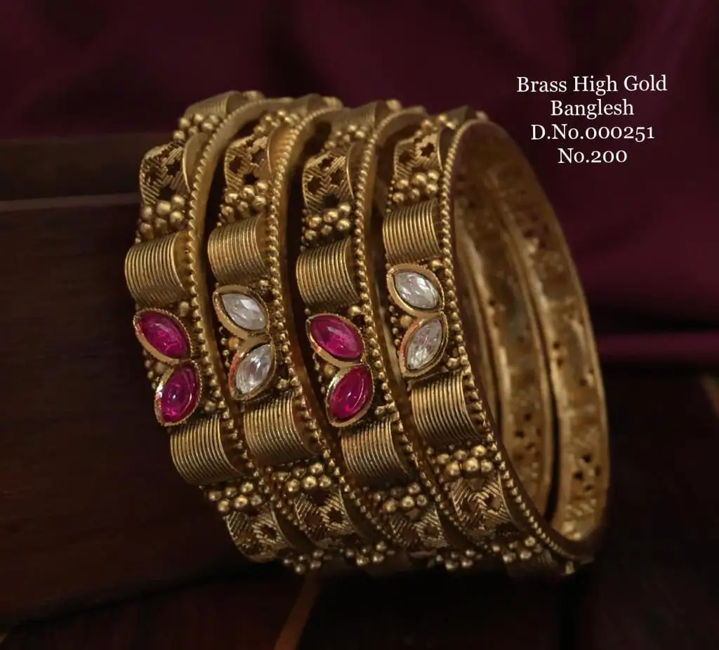 Attractive Brass High Gold Plated Designer Stone work Bengals