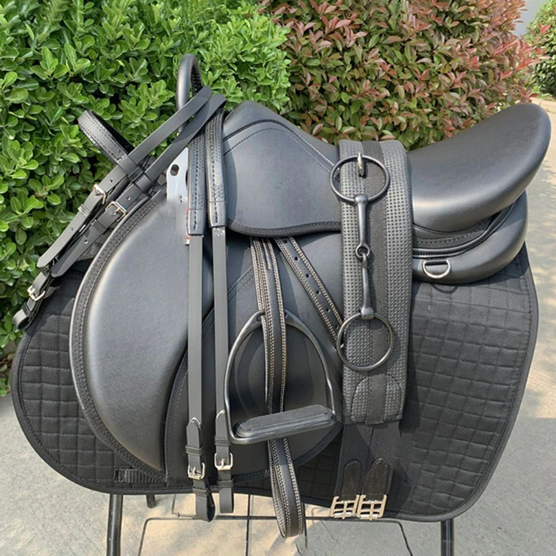 Horse Riding Saddle Customized Logo Printing New Design Light Weight Wholesale Outdoor Riding Horse Wear Saddle