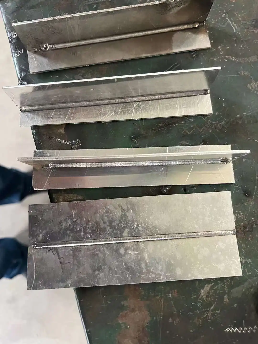 metal stainless steel 1kw 1000w fiber laser welding machine for sales