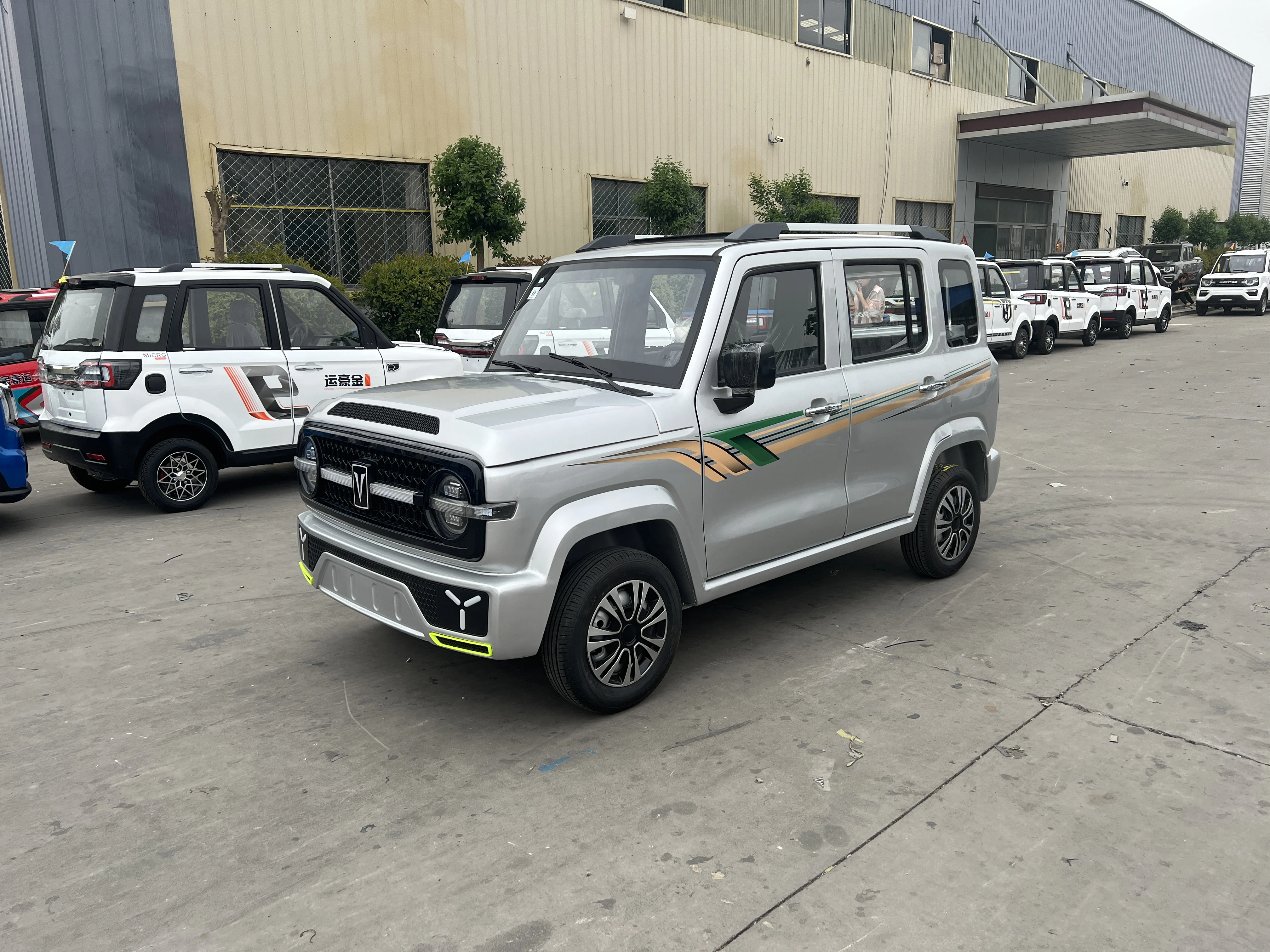 New  RHD LHD 4 Wheels Adults Electric Vehicle Adults Car Low Speed 60KM/H Mini Electric Cars Customizable Electric Vehicles
