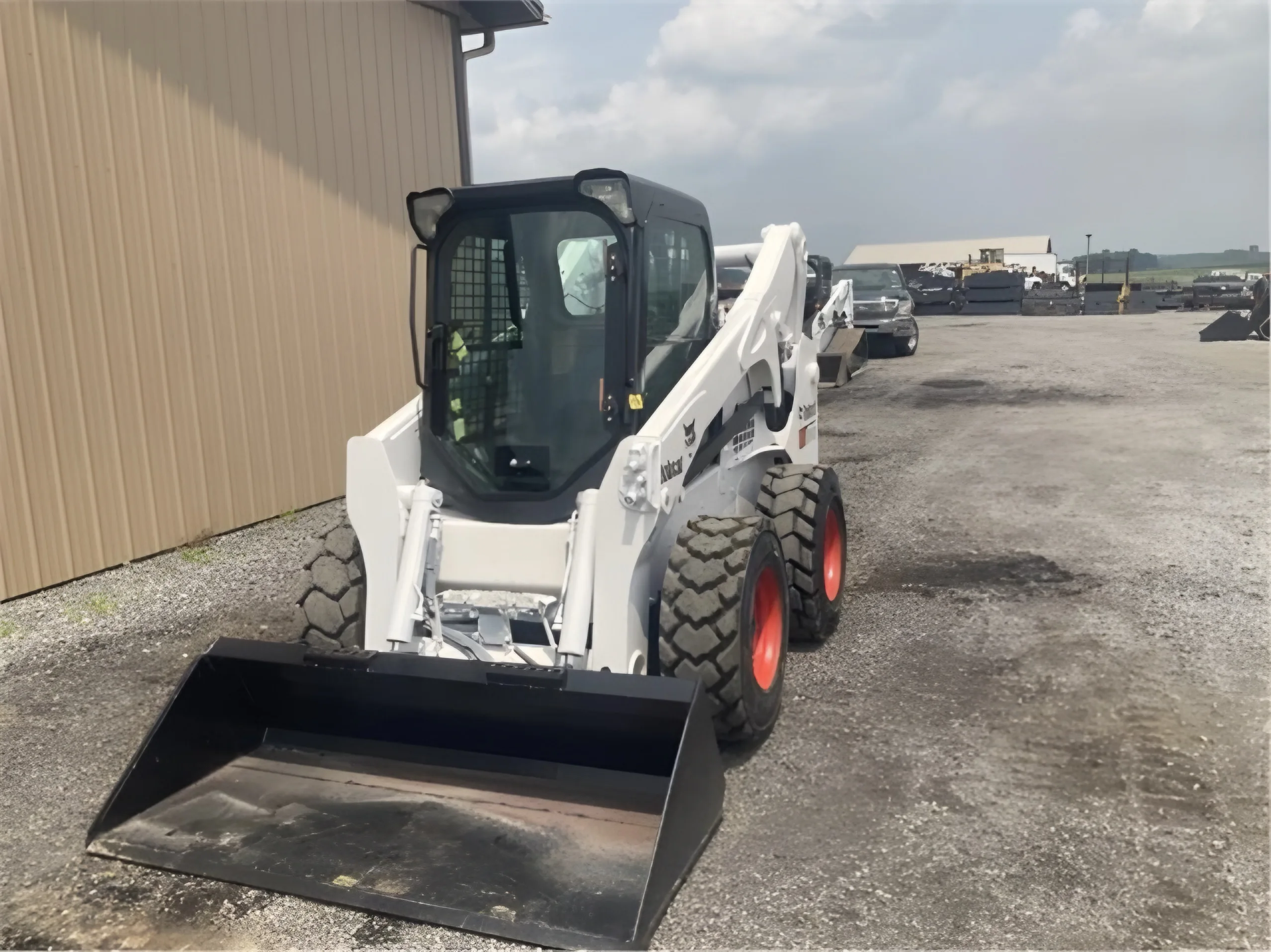 2015 BOBCAT S740 Skid Steer EPA CE ISO Top Selling Skid Steer with Diesel Engine Fully Hydraulic Control