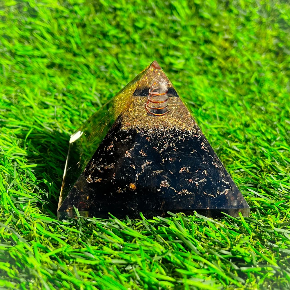Orgone Pyramid Healing Chakra Gemstones Chips Natural Crystal Pyramid Tourmaline Best Quality Orgonite Pyramid Home Decor Gift