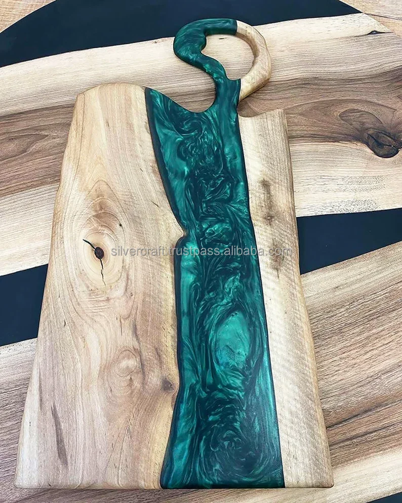 Best epoxy resin handle Design Wooden Chopping Board Snack Cheese Charcuterie Board with Epoxy Resin with customized size
