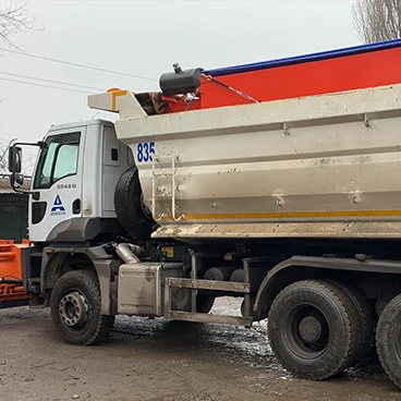 3 Kare Snow Fighting Equipment Salt Spreader Road Salting Vehicle