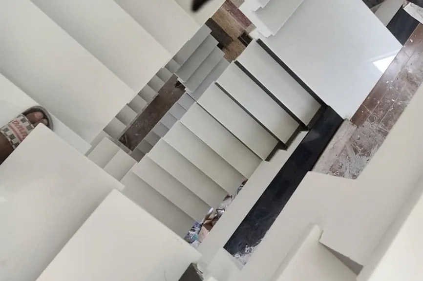 Super Pure Modern Design Polished Surface Tile High Quality Milky White Marble Slab Hotel Wall Flooring Big Slab Form Vietnam