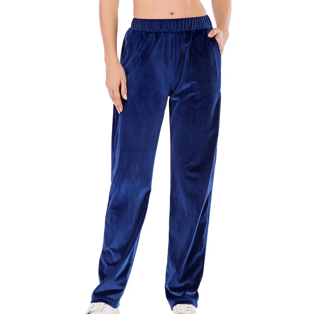 Женский спортивный костюм из двух предметов