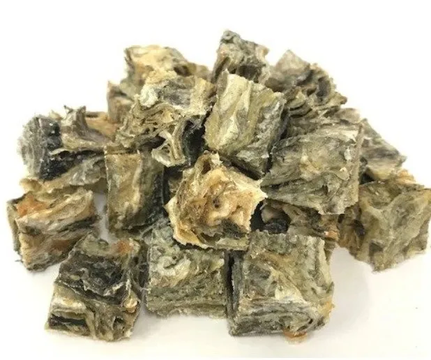 OEM Wholesale Chew Dog Snack Dried Ocean-Fresh Pangasius Fish Skin Treats for Dogs Delicious Pet Food With Bulk-Priced