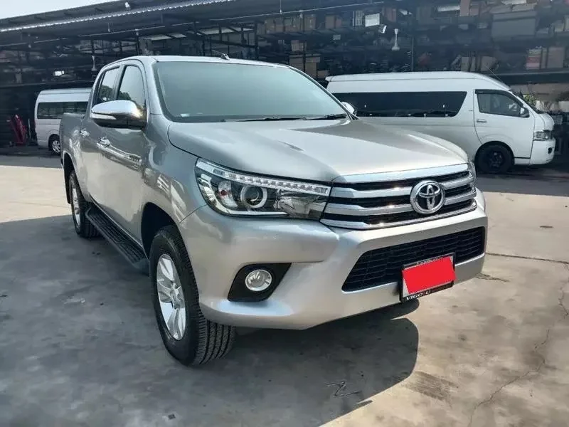 hilux5.jpg