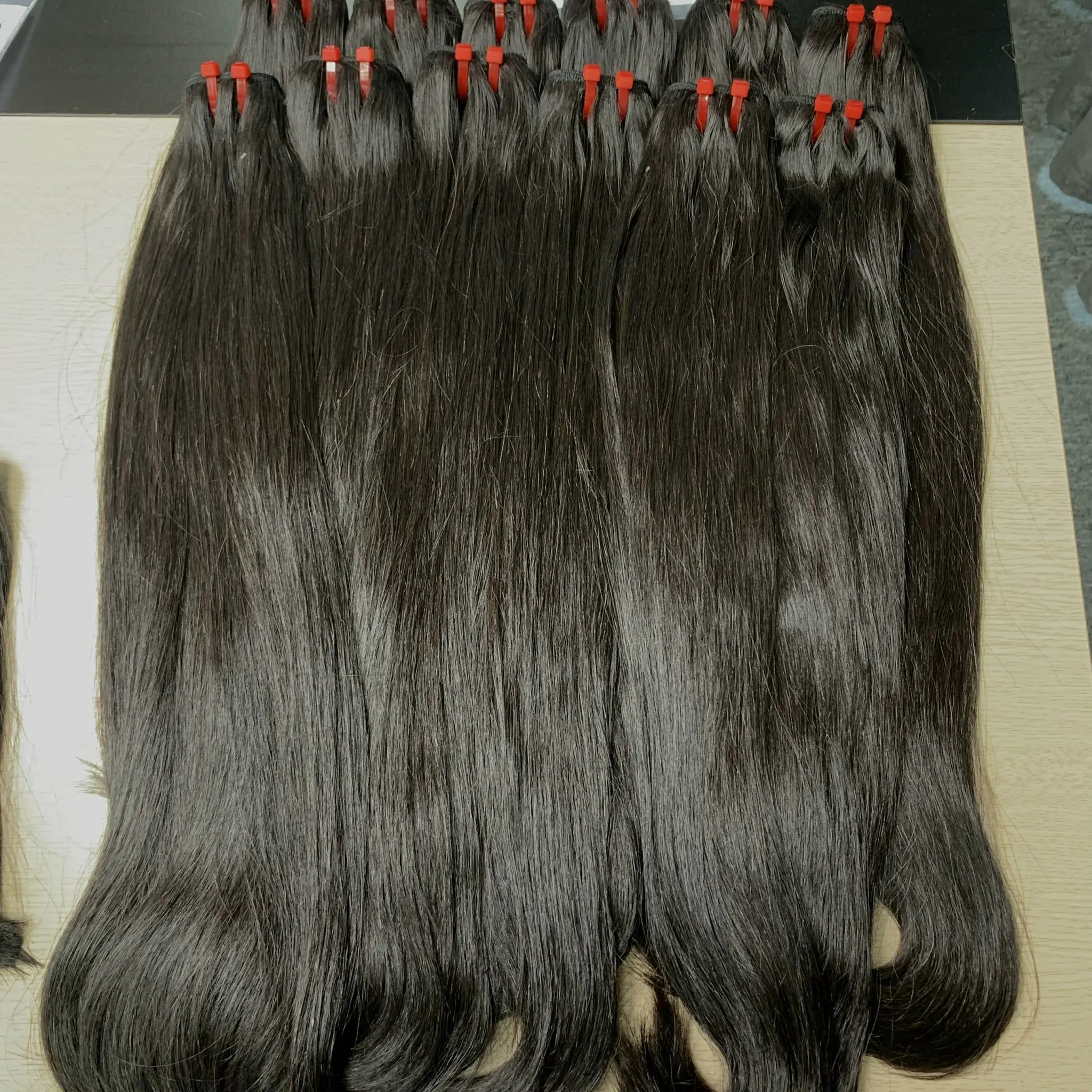 Beautiful Bob Curly Hair Vietnamese Hair Vendor Single Donor Vietnam Hair, Human Hair Weaves Bundles, Wigs Xbl