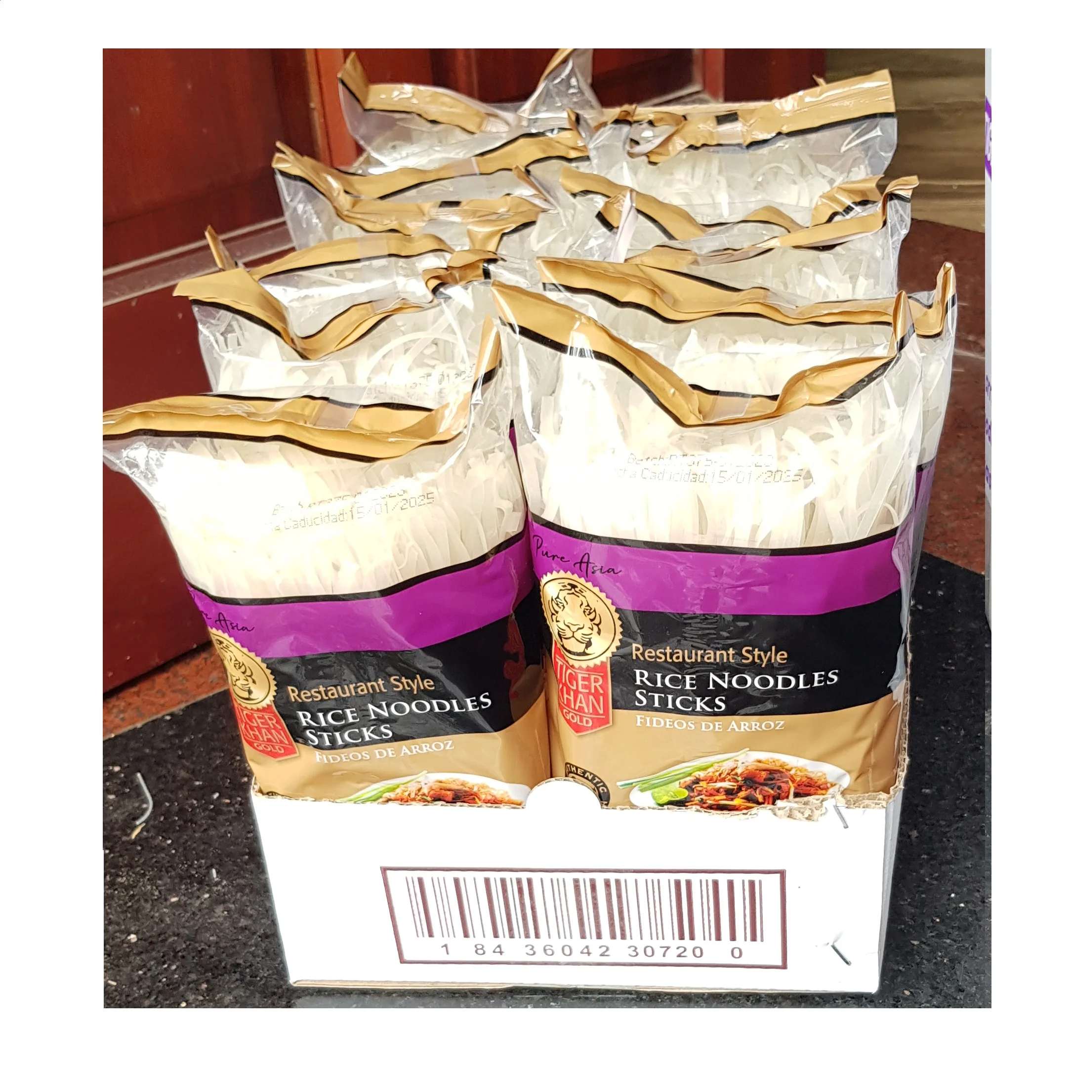 Vietnam Rice Stick Noodles 5 mm packing in 250 gram for Restaurant