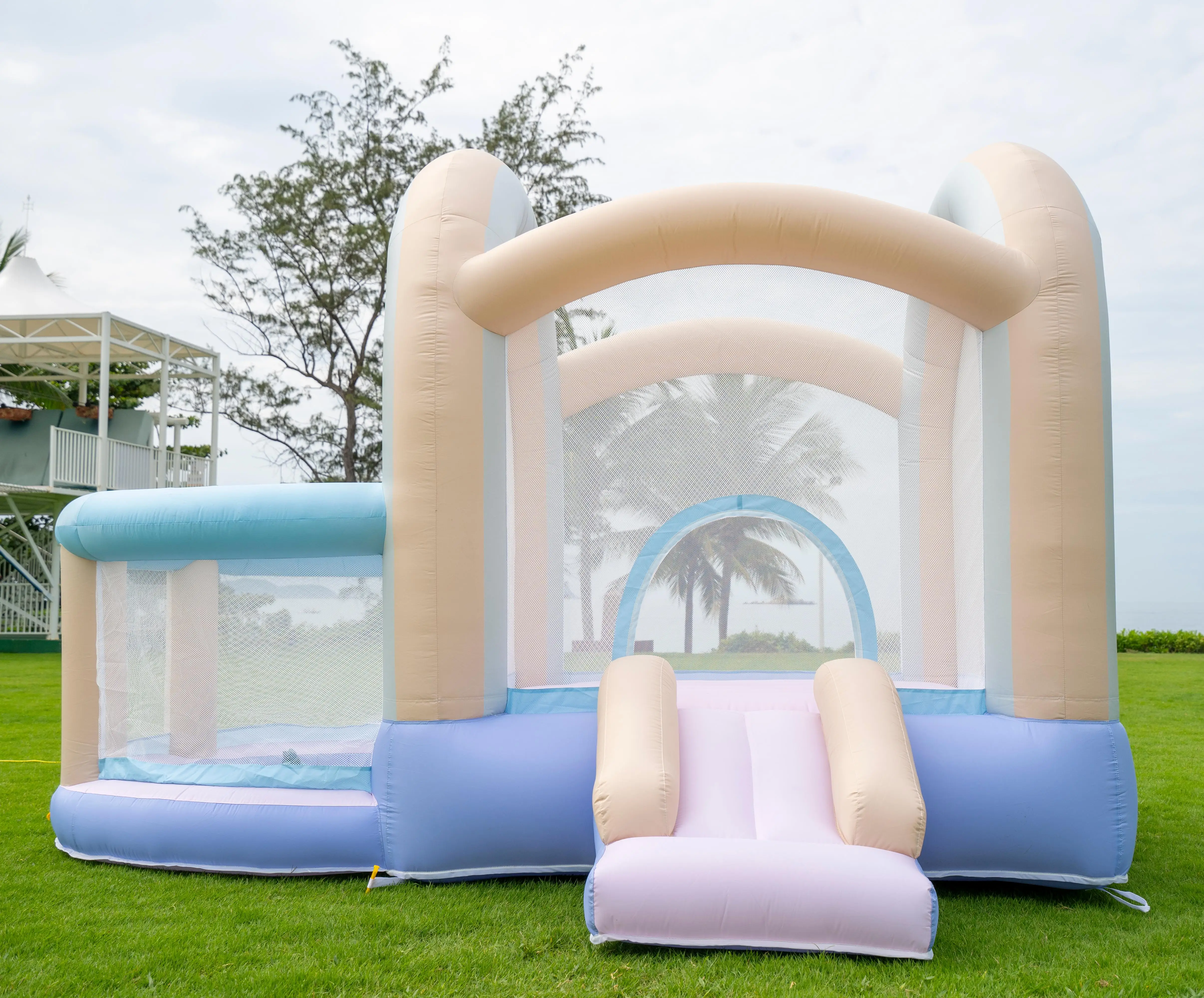 Large Inflatable Bounce Castle House Bouncy House Kids Outdoor Inflatable Kids Bounce House For Party Play