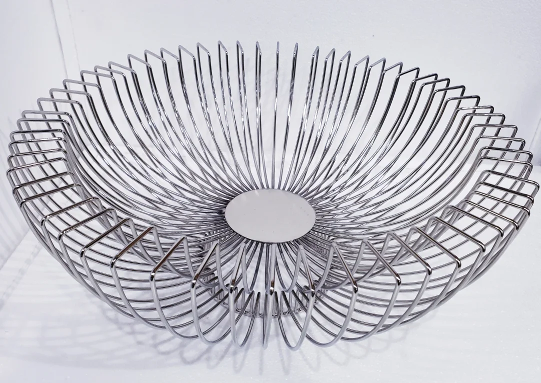 Buy High Garde Metal Fruit Basket with Silver & Gold Finished Available Latest Designed Fruit Basket For Sale