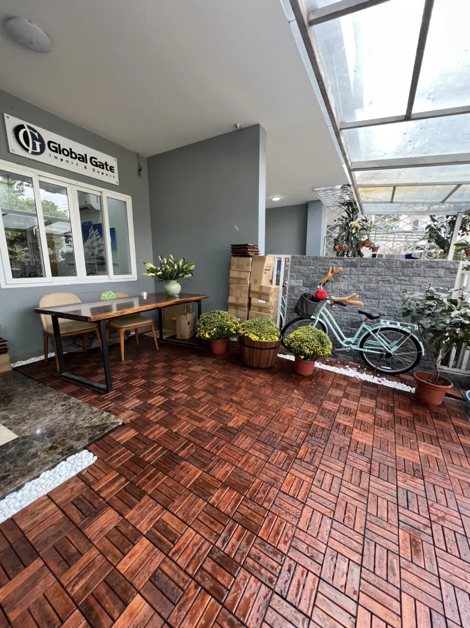 Trending color range wood deck tiles interlocking Acacia solid wood for outdoor/indoor flooring usage in sauna floor Vietwood