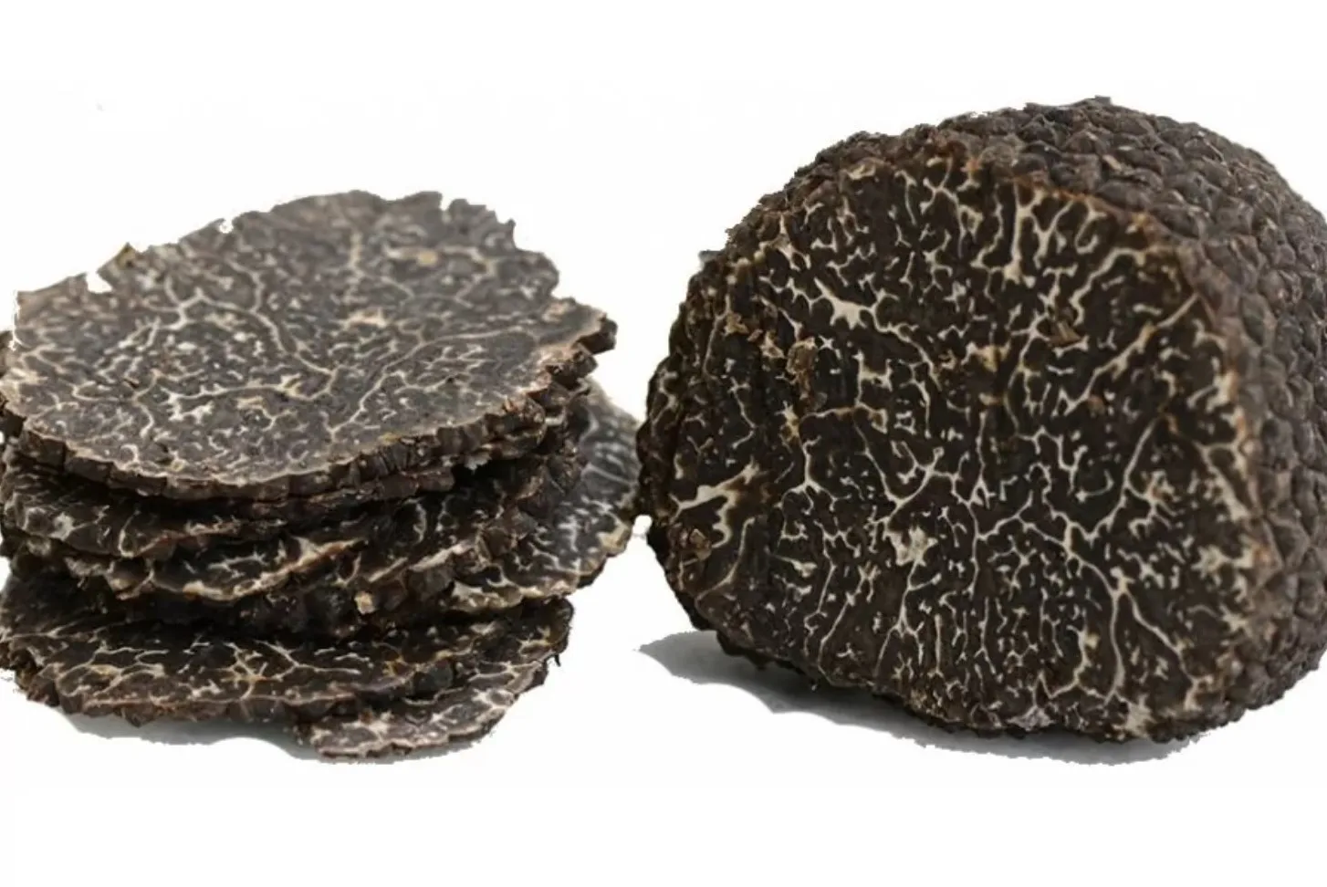 FRESH BLACK WINTER TRUFFLES MELANOSPORUM - EXTRA GRADE