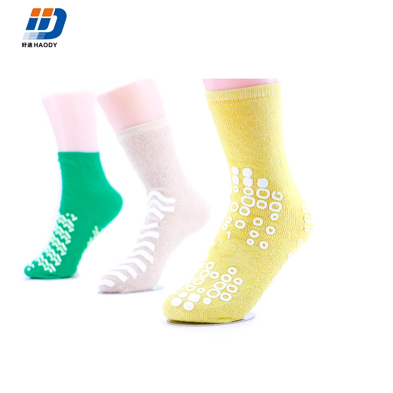 2024 Custom Logo Disposable Anti Slip Free Sample Extra Wide Grip Non Skid Slipper Airline Hospital Casual Breathable Free