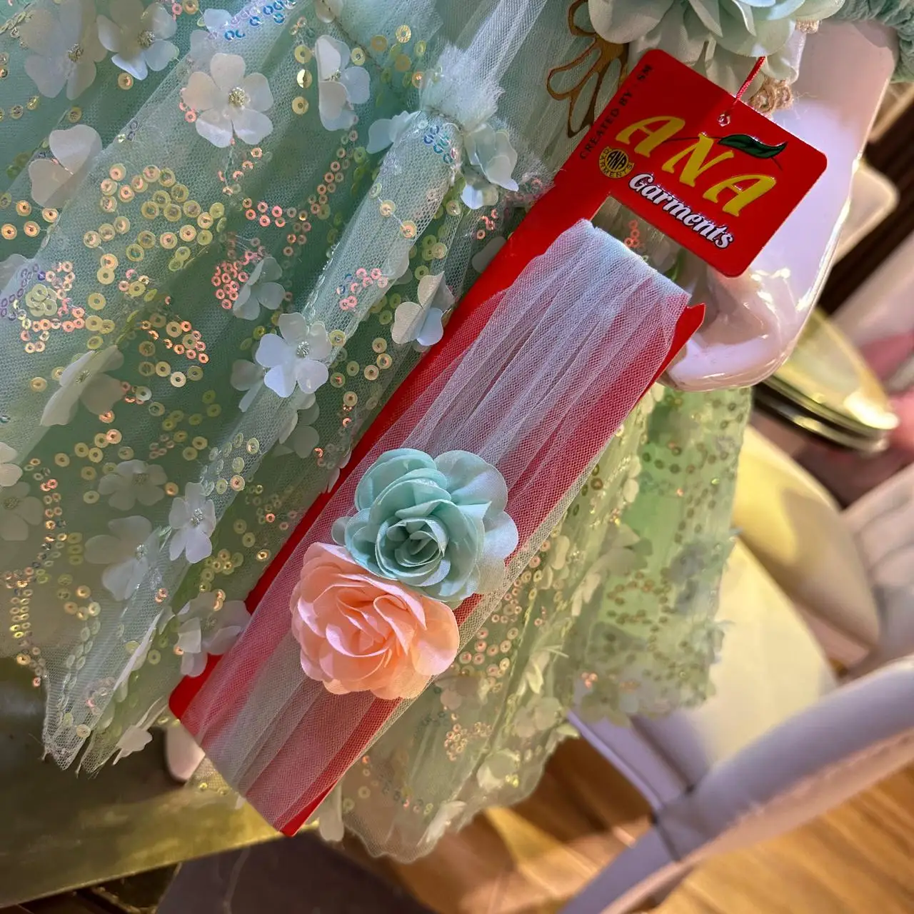 2024 new wholesale cotton printed bare shouldered kids girls stylish dress for children girls dress.