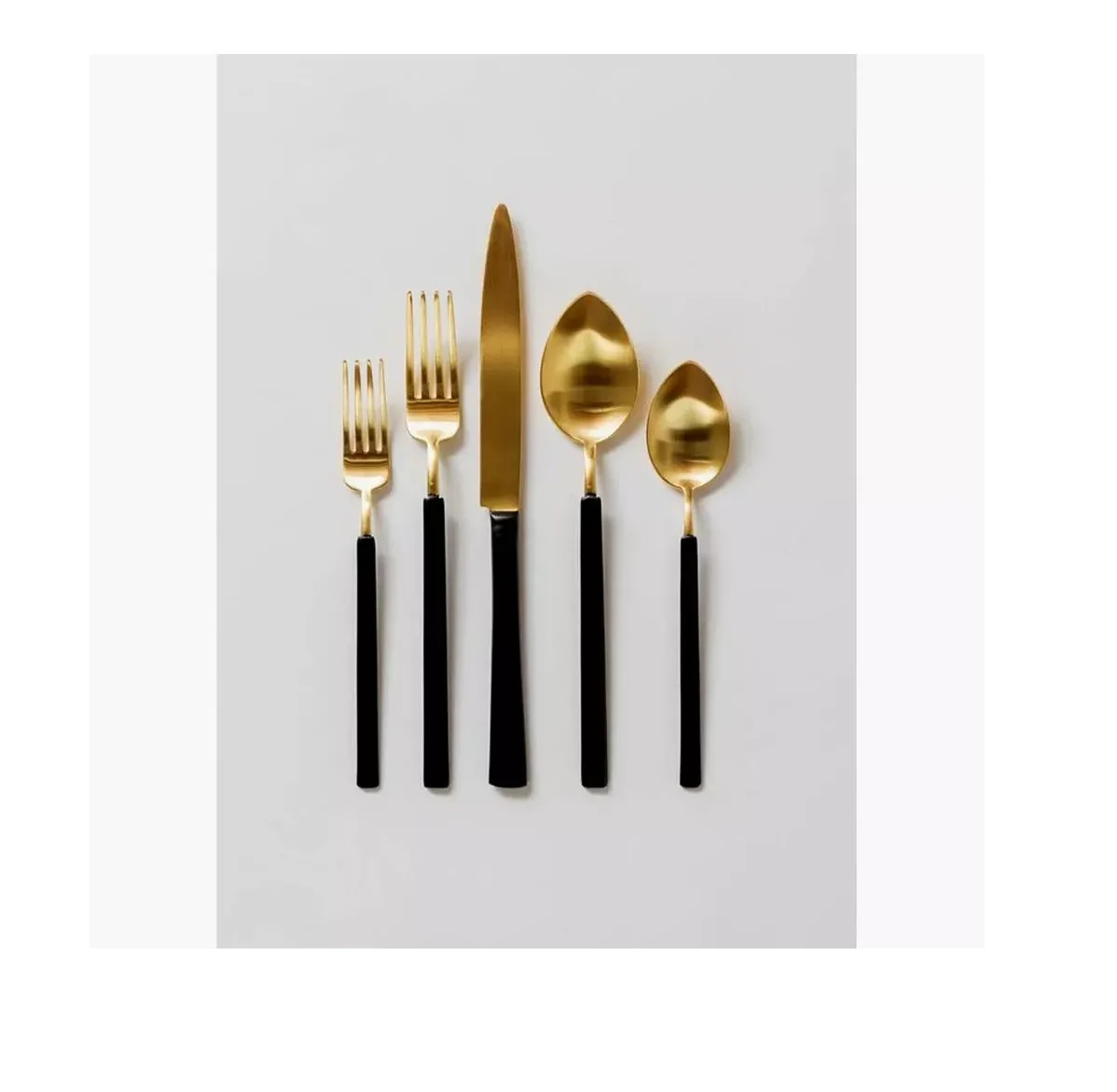 New Design Metal Cutlery Set New Metal Flatware Set of 4 New Metal Flatware In Wholesale Price New Spoon And Fork