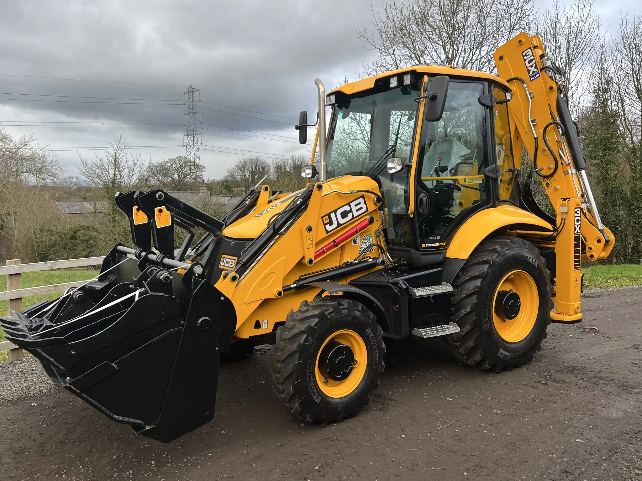 Новый 2023 JCB 3CX Sitemaster PLUS экскаватор-погрузчик