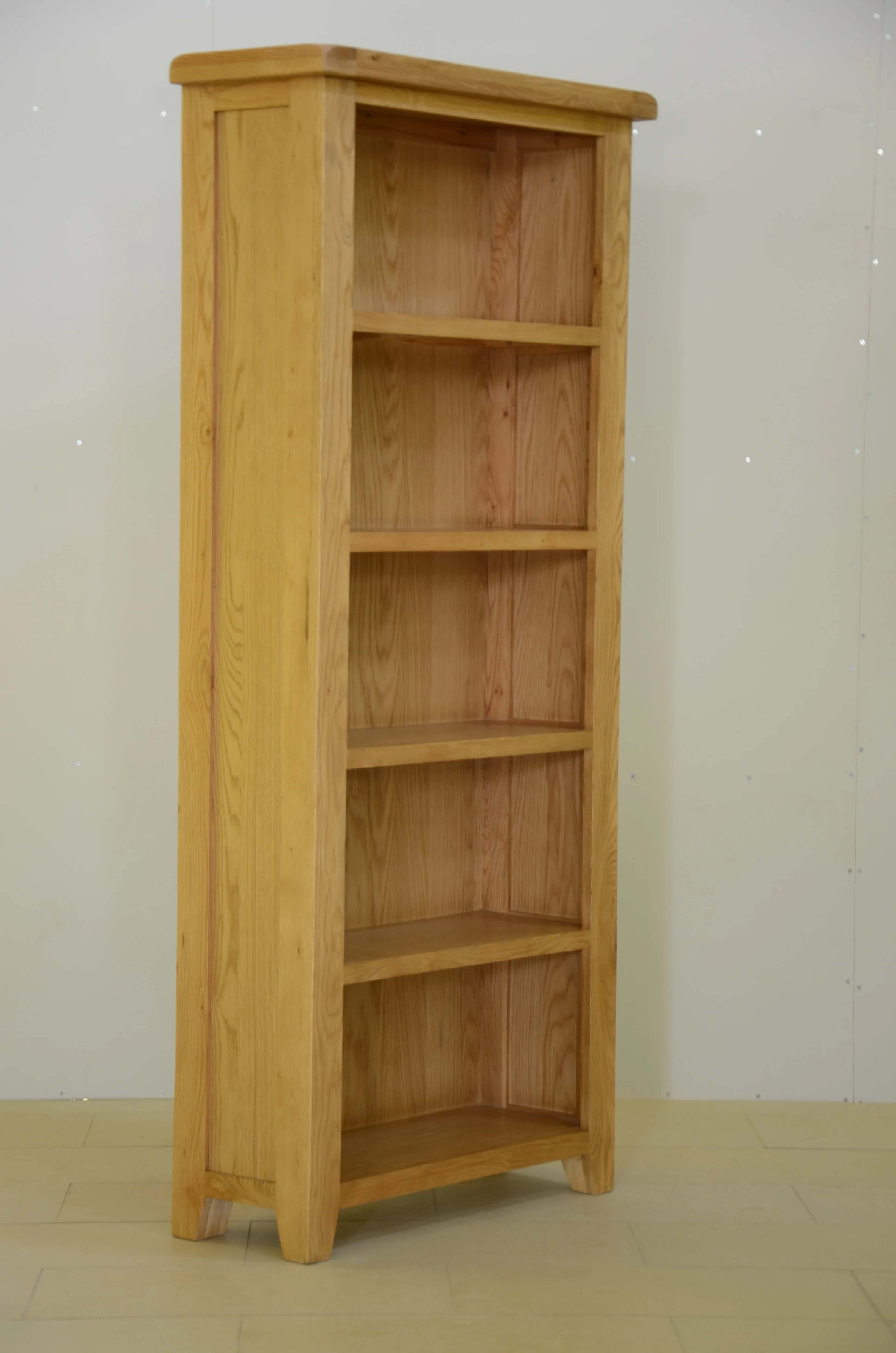 HIGH  BOOKCASE