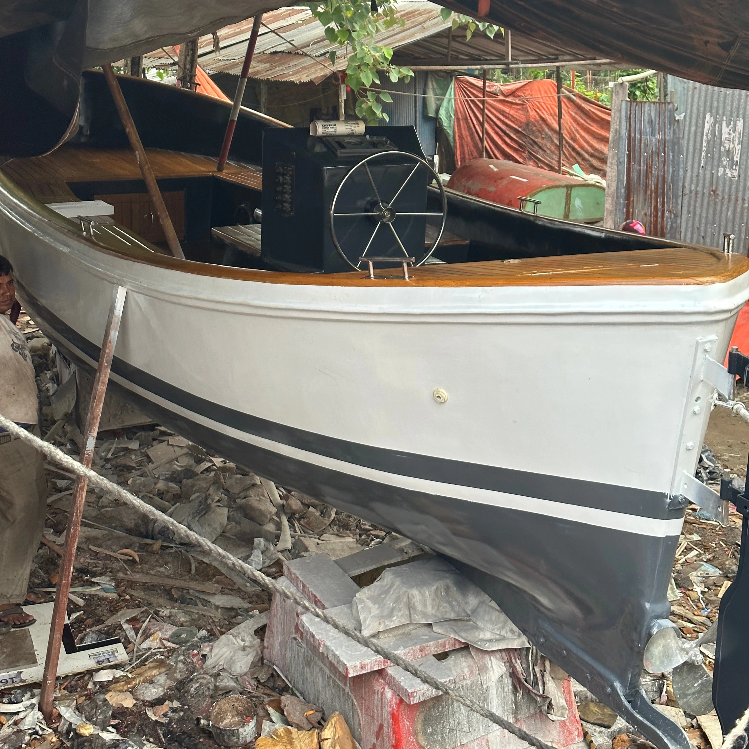 Fiberglass Hull and High Quality Teak Wood Design Sloep Boat With 3 Cylinders Inboard Engine