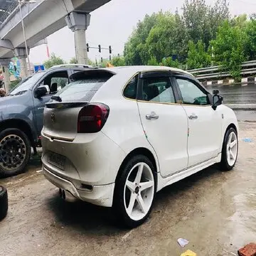 Subcompact 5-door hatchback Used Toyota  Glanza V TURBO used cars for sale