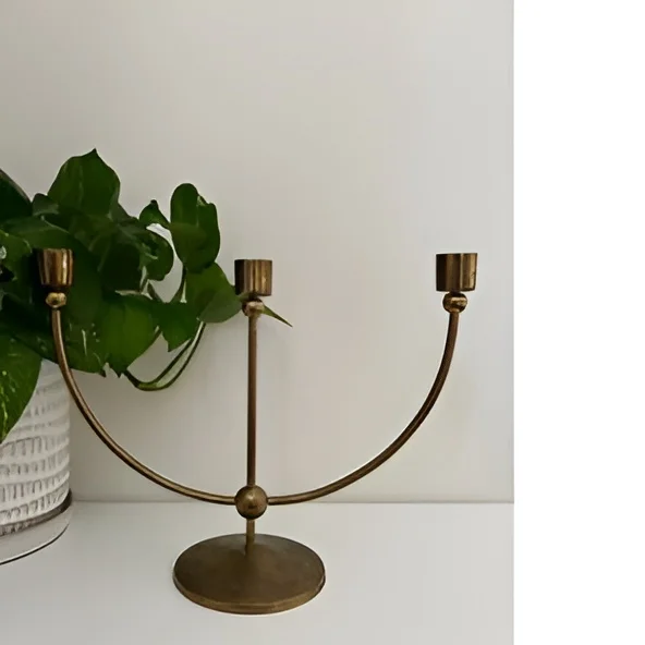 Elegant Colorful Iron Metal Candelabra For Home Interior Candlesticks Lighting Wedding House and Living Room Decoration 2024