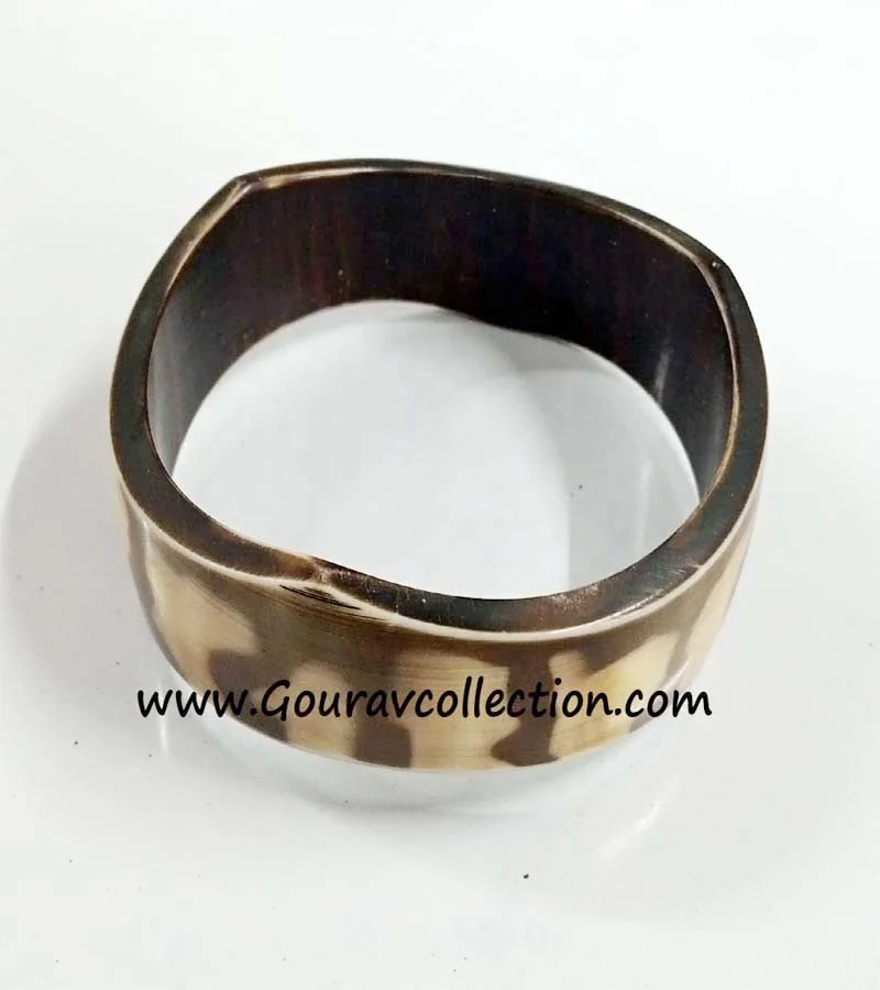 Hand Made Fashion Bangles For Women and Girls Partywear Use Available in Bulk Quantity at Best Price for Export GC-BL-202.