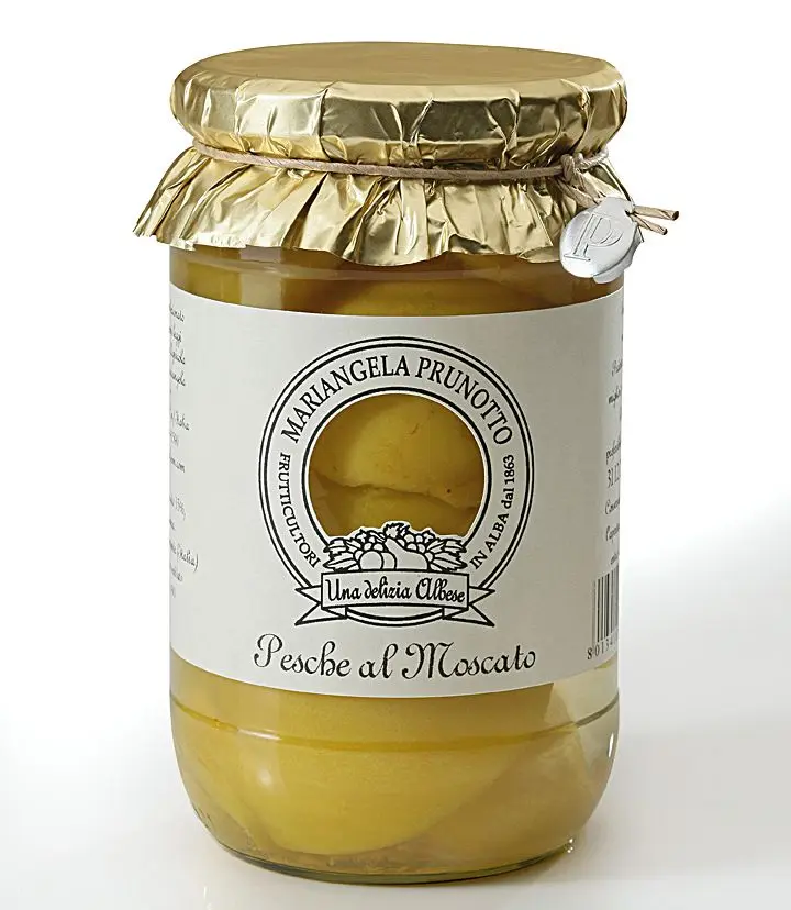 hight quality Vineyard peaches in Moscato wine made in Italy glass jar 700 g made from fresh fruit