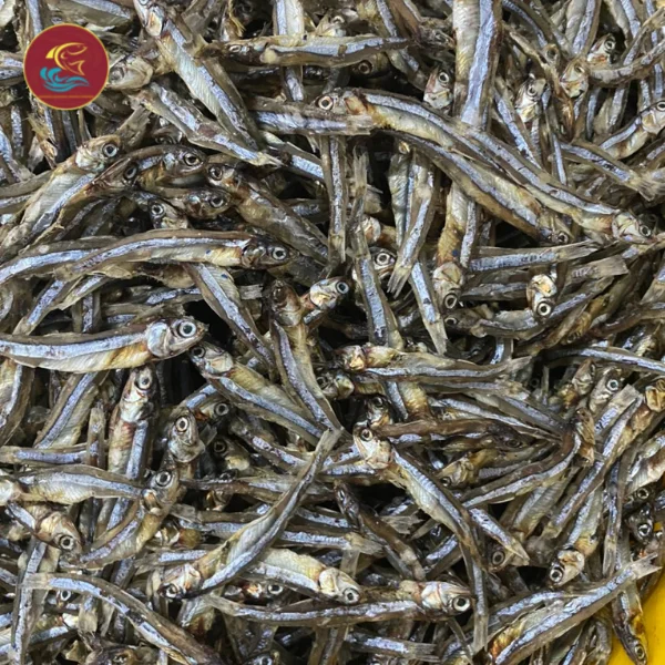 Низкий уровень соли Ким-чау морепродукты сушка на солнце необработанные сушеные анчоусы с головой R4 (5-7 см) срок годности 24 месяца