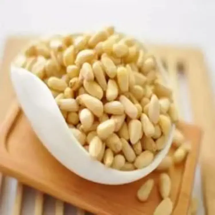 Оптовая продажа вкусные кедровые орехи косточки