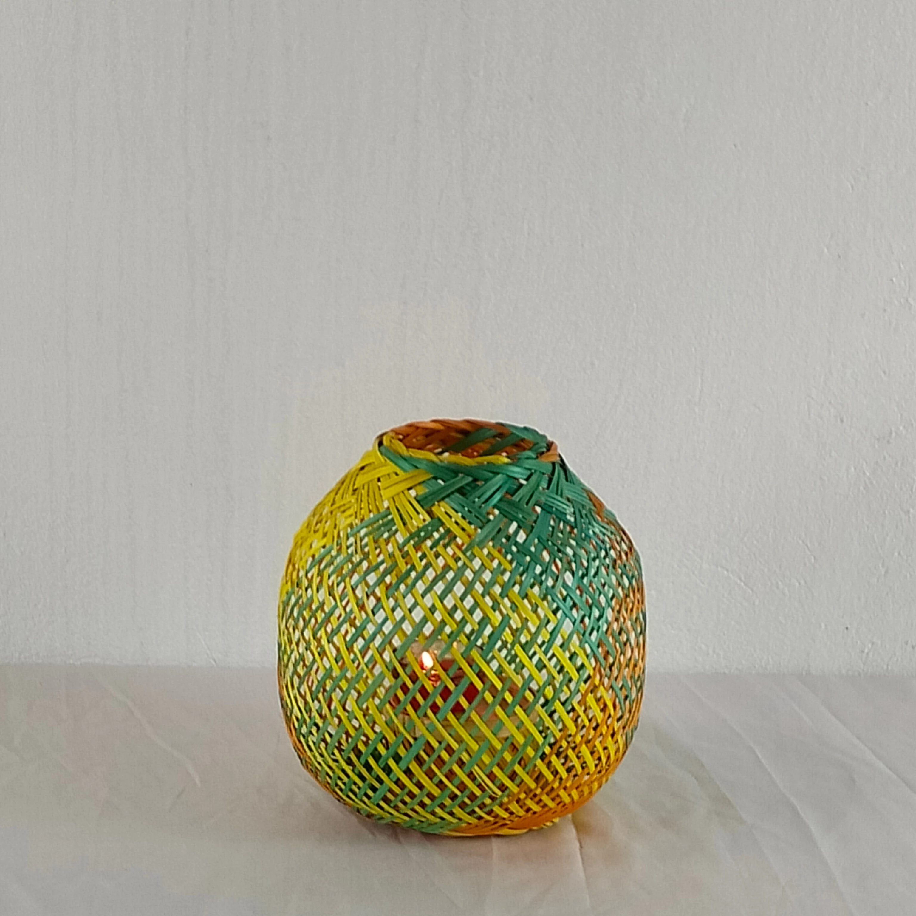 Бамбуковый контейнер для свечей